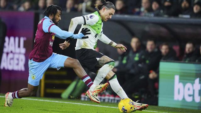 Foto: Aksi Nunez dan Jota Bawa Pulang 3 Poin dari Markas Burnley, Liverpool Gusur Arsenal di Puncak Klasemen Liga Inggris