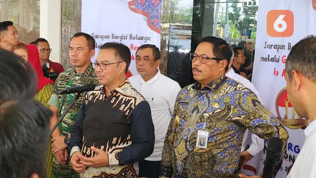 Kembali ke Meja Makan dengan Keluarga, Cara Baik untuk Berbagi Rasa Antara Anak dan Orangtua, Semarang (28/6/2024).