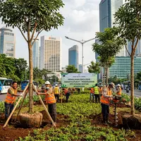 375 Pohon Instan Ditanam di Jakarta Pusat, Jaga Ruang Terbuka Hijau