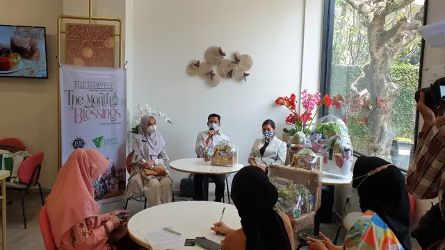 Berbagi Bingkisan Sambil Donasi dengan Hamper Spesial Ramadan Ala The Harvest