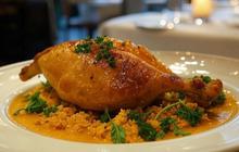 Viral Restoran Mewah Ini Jual Setengah Ekor Ayam Seharga Rp1 Juta, Ternyata Ini Alasannya