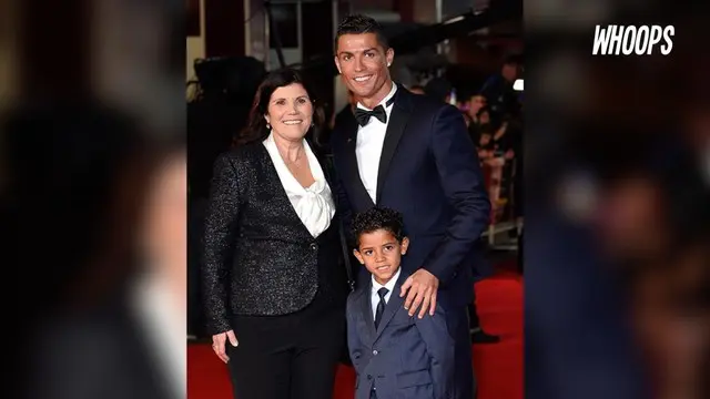 WHOOPS: Kebahagiaan Cristiano Ronaldo Segera Punya Bayi Kembar 