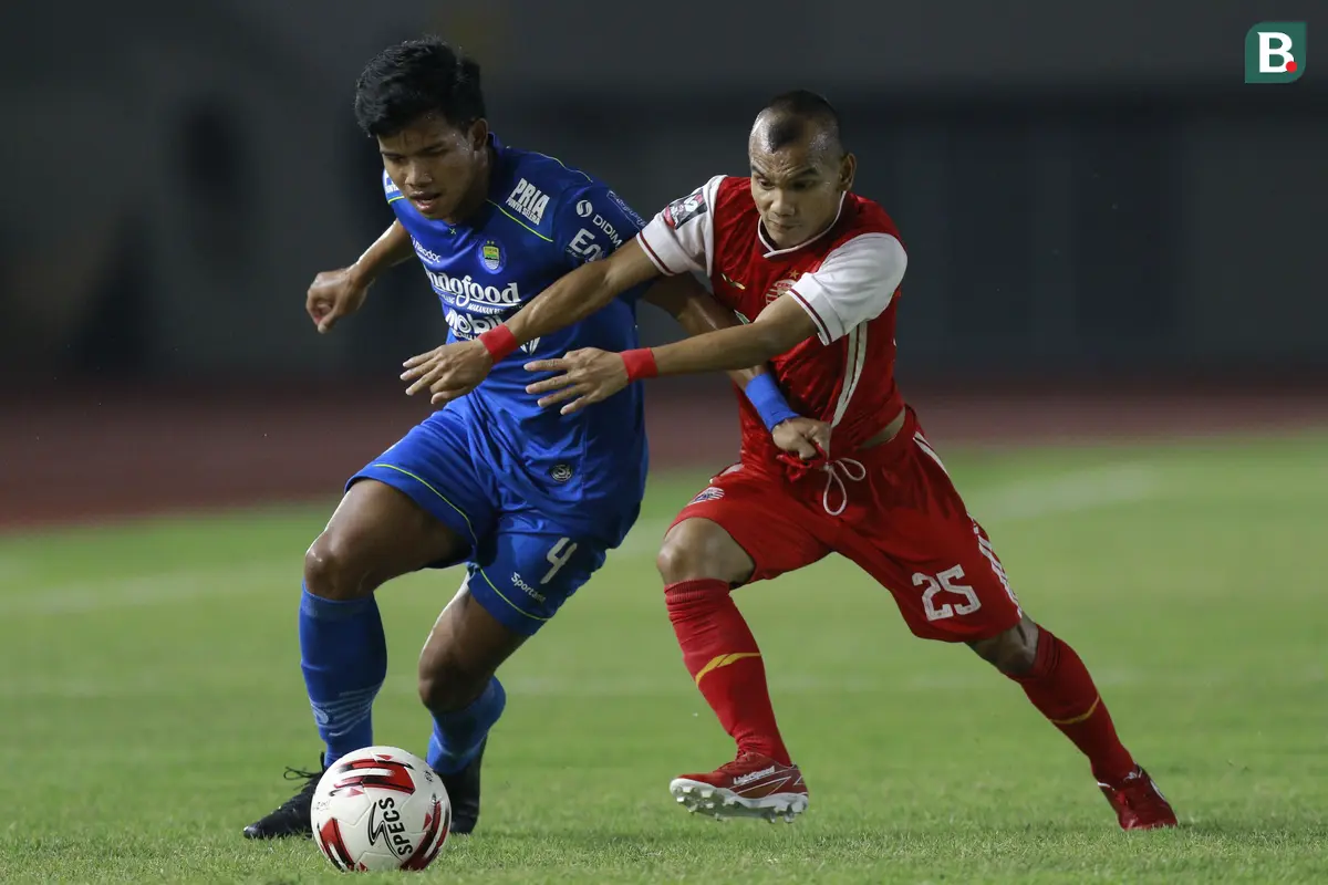 FOTO: Laga Kedua Persib Bandung Melawan Persija Jakarta Masih Nirgol di Babak Pertama