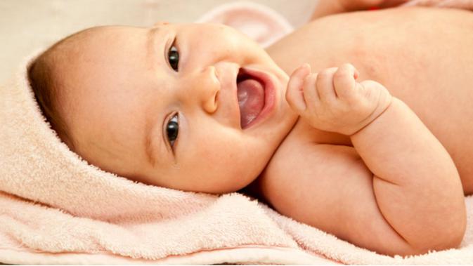 7 Cara Cerdik Bikin Bayi Tertawa Lucu Health Liputan6 Com