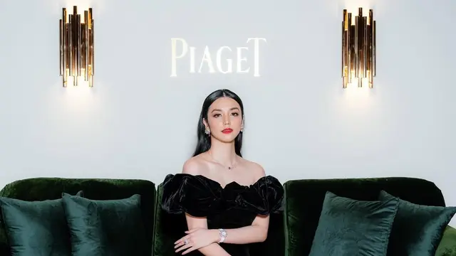 Tak Harus Menor, Ini Inspirasi Makeup Elegan ala Velove Vexia yang Kerap Disebut Jisoo Indonesia