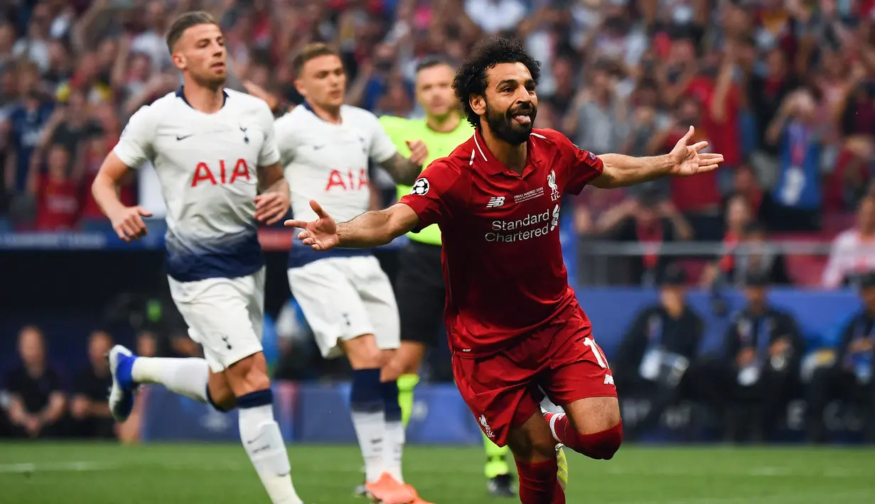 Tottenham Hotspur. Mohamed salah mampu mencetak 8 gol dan 1 assist ke gawang Tottenham Hotspur dari total 15 laga di semua ajang kompetisi. Dari 15 laga tersebut, Mohamed Salah membawa Liverpool, Chelsea dan FC Basel 9 kali menang, 4 kali imbang dan 2 kali kalah. (AFP/Gabriel Bouys)