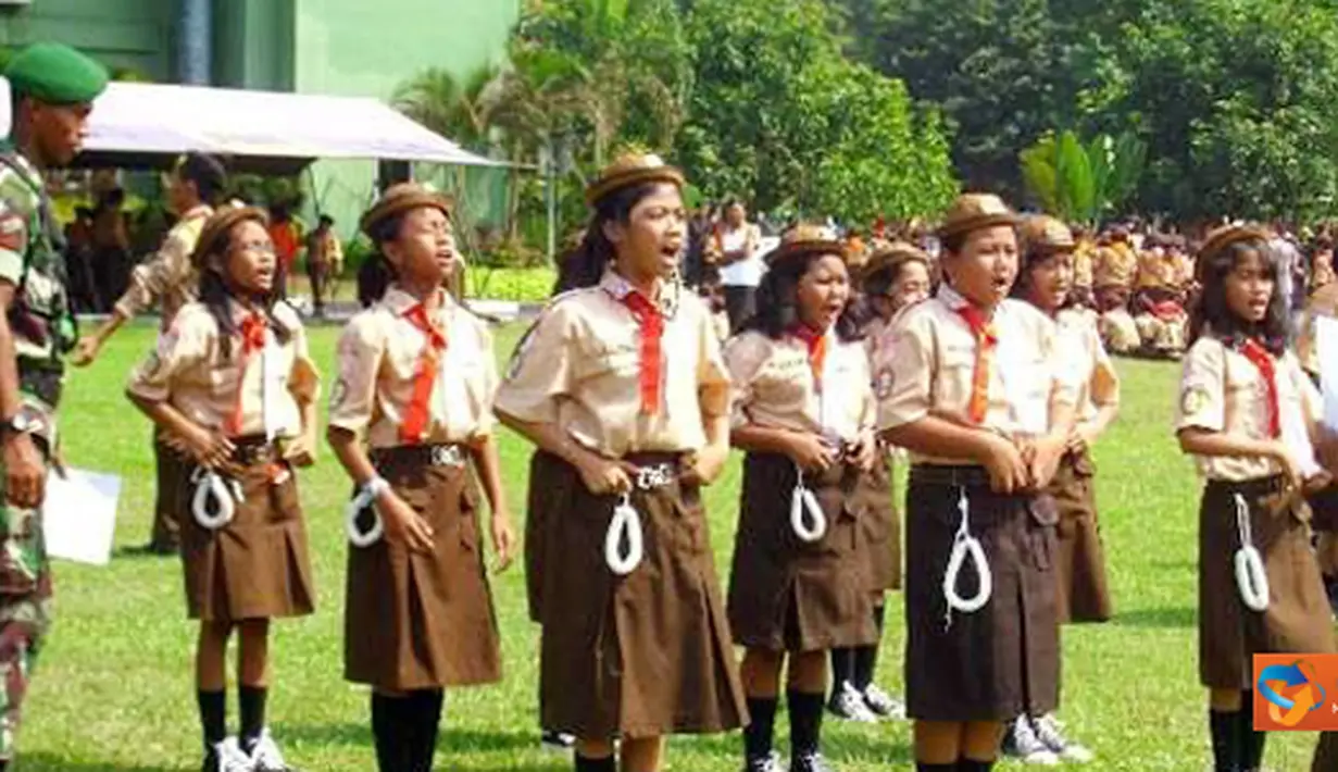 Citizen6, Jakarta: Kegiatan Persami Kwartir pramuka Kramat Jati, Jakarta Timur. Menggelar acara yang melibatkan sekitar 100 SD dan diikuti sekitar 1000 Kelas Siaga dan Kelas Penggalang, di Markas Resimen Kodam Condet. (Pengirim: Maisarah Olivia)