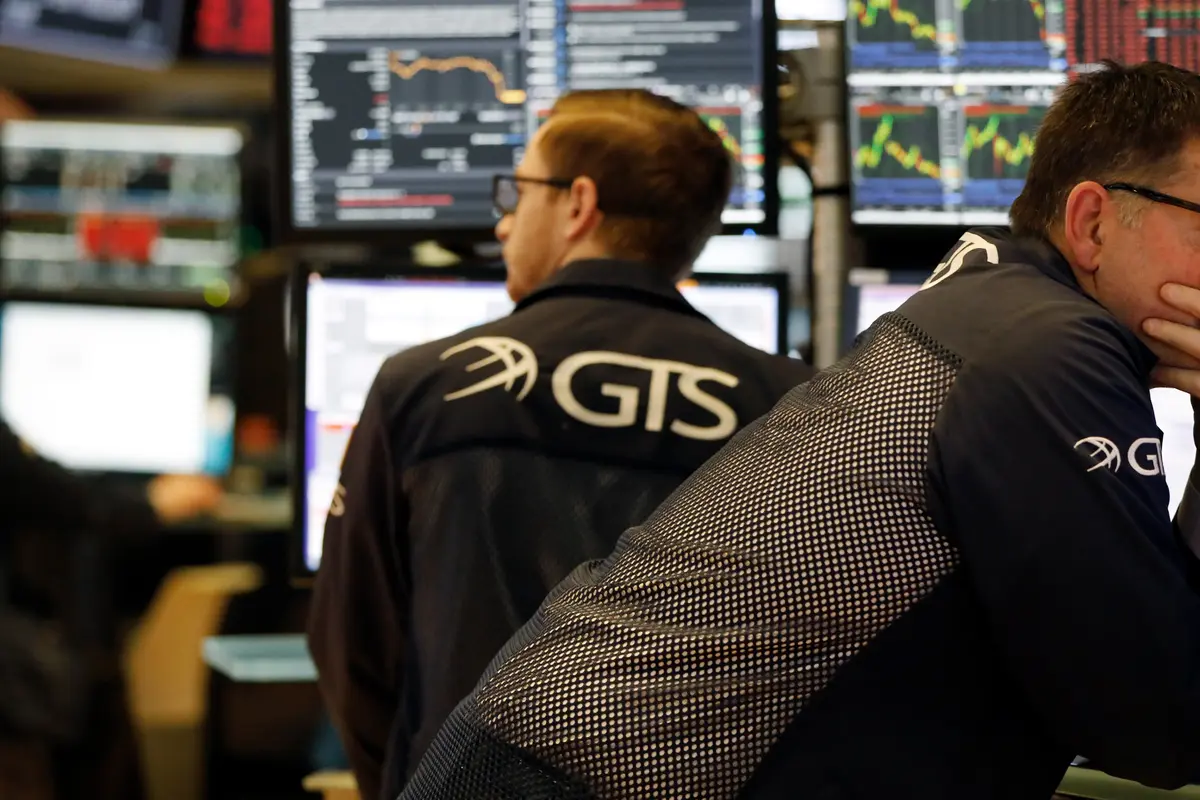 Wall Street Bervariasi pada Perdagangan Senin 6 Maret 2023