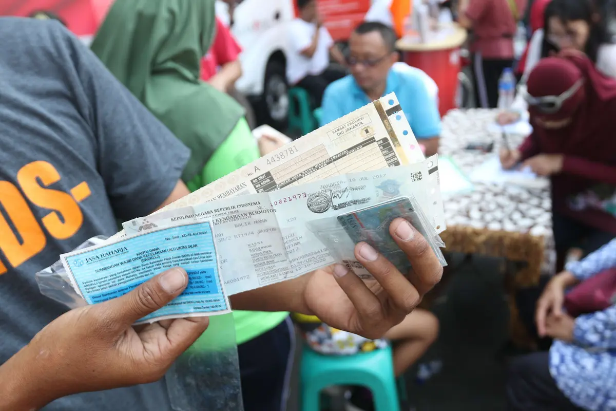 Bayar Pajak Kendaraan Saat Acara Car Free Day
