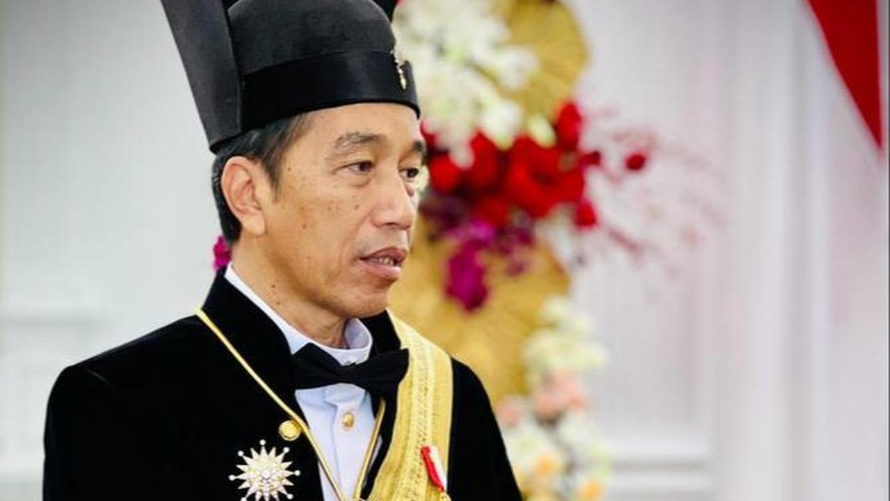 Makna Ageman Songkok Singkepan Ageng
