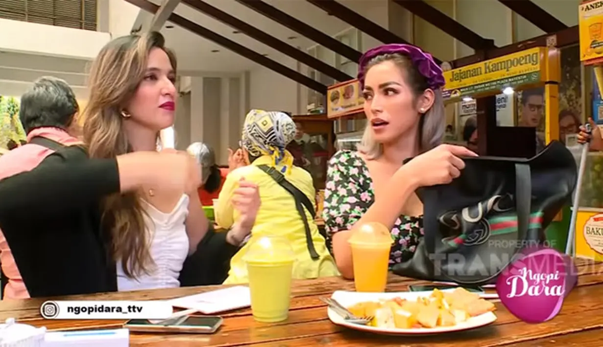 Nia Ramadhan dan Jeddar. (Youtube/TRANS TV Official)