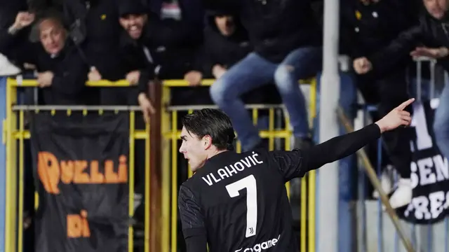 Foto: Dusan Vlahovic Borong 2 Gol, Juventus Menang Tipis Atas Empoli di Liga Italia