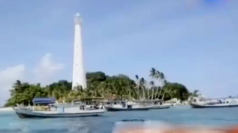 VIDEO: Pulau Lengkuas, Tujuan Wisata di Akhir Tahun 2015