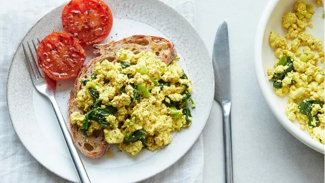 scrambled tofu
