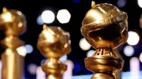 Piala Golden Globe Awards. (Foto: Dok. Instagram terverifikasi @goldenglobes)