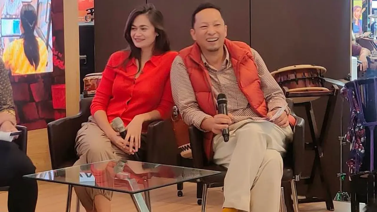 Ringgo Agus Rahman dan Sabai MorscheckBagikan Tips Liburan ke Luar Negeri Bareng Anak