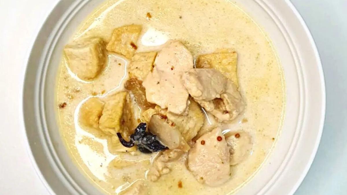 Resep Opor Ayam Kuah Putih Tanpa Santan untuk Sajian Lebaran