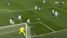 Chelsea meraih kemenganan 2-1 atas Everton meski tanpa pemain utamanya. This video is presented by Ballball.