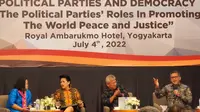 Megawati Jadi Inspirasi Hasto Dalami Kepemimpinan Stratejik di UI