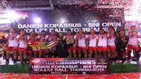 Tim voli PBVAD saat menjadi juara pada Danjen Kopassus-BNI Open Volleyball Tournament 2017, di GOR Nanggala, Cijantung, Jakarta Timut, Jumat (7/4/2017).