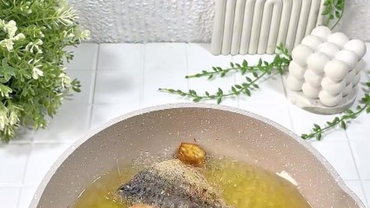 Hanya Pakai 1 Bahan Dapur, Begini Cara Hilangkan Bau Amis pada Ikan Goreng