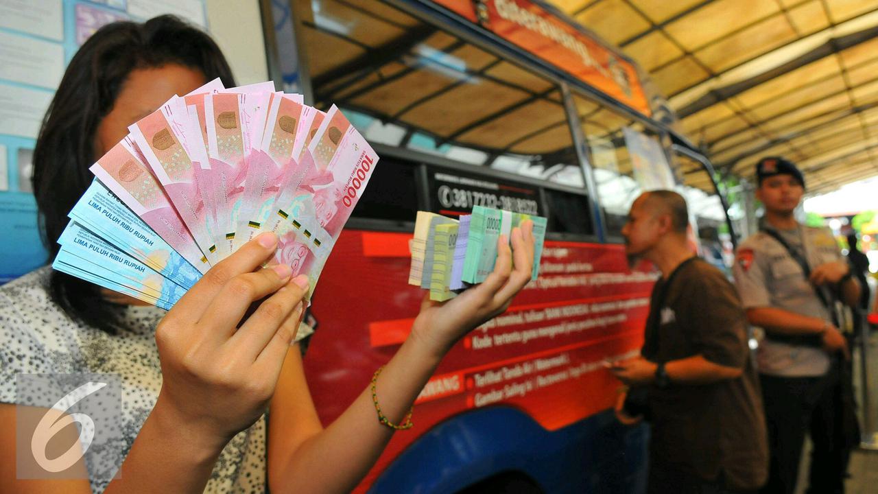 20161213-Antrean-Uang-Baru-AY1