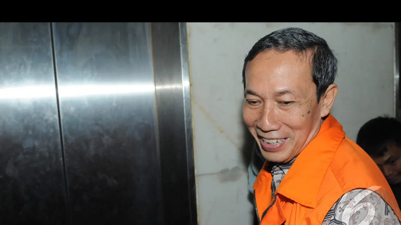 Tampang Mantan Wakil Rektor UI Saat Jaksa Minta Hakim Tolak Eksepsinya