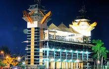 Indahnya Menara Pandang Banjarmasin, Spot Terbaik Menikmati Kota Seribu Sungai dari Ketinggian