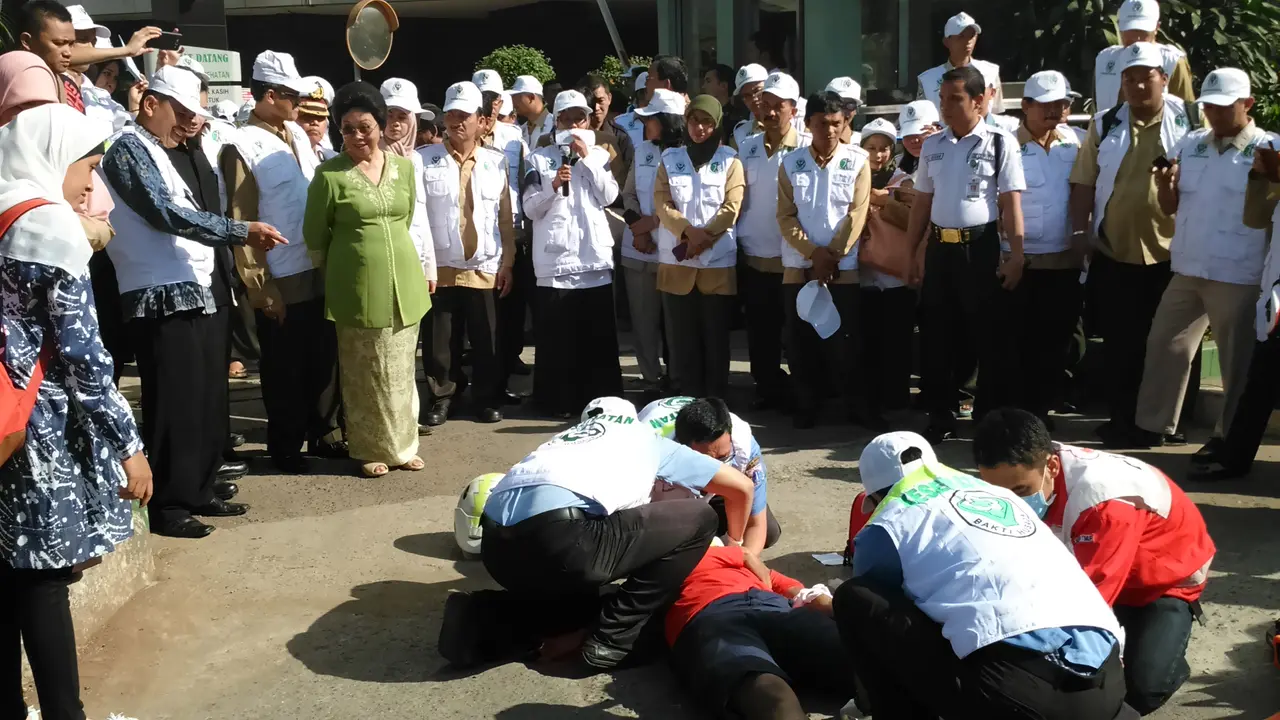 Menkes Siap-siap jadi Rakyat Jelata