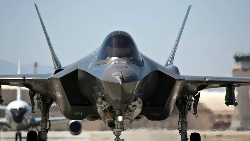 Jet tempur siluman F-35 besutan Amerika Serikat (AP/Lockheed Martin)