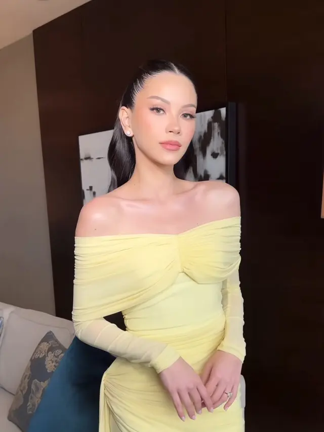 Bridal Luncheon Alyssa Daguise dengan gaya elegan. [@rhay_david]