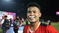 Pemain Timnas Indonesia U-22, Bagas Kaffa, setelah merebut medali emas SEA Games 2023, di Phnom Penh Kamboja, Selasa (16/5/2023). (