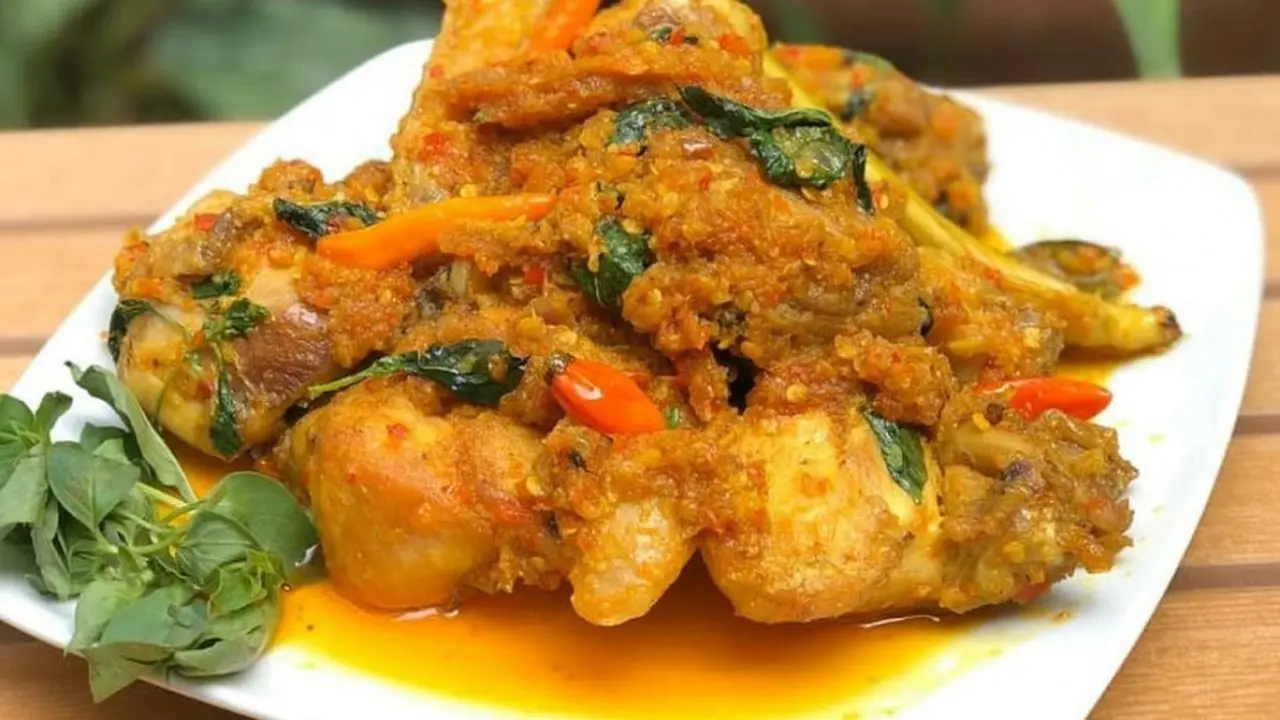 Begini Cara Membuat Ayam Woku Khas Manado di Rumah, Lezat dan Bercita Rasa Pedas Aromatik