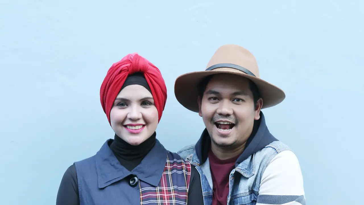 Indra Bekti dan Istri