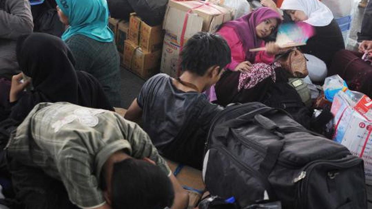 H-5 lebaran, Stasiun Senen dipadati pemudik