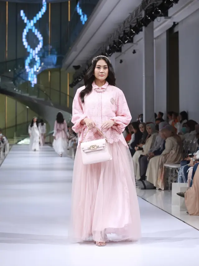 Pilihan Busana untuk Tampil Elegan di Hari Raya Idul Fitri dari Benang Jarum Couture