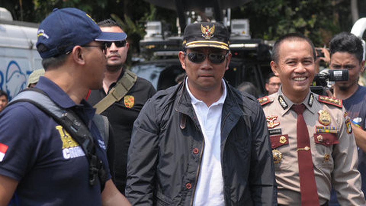 Ridwan Kamil belum mau berkomentar soal evaluasi insiden Bandros
