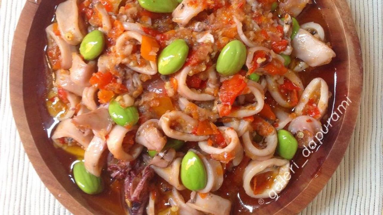 Sambal Cumi Petai