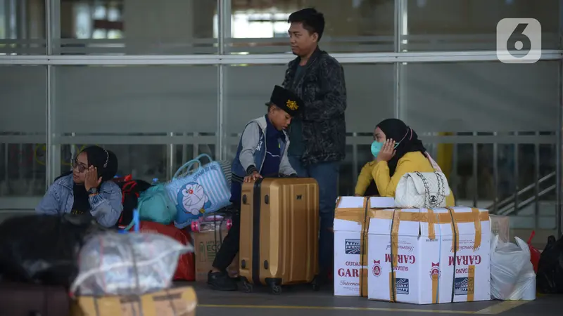 Belum Ada Lonjakan Pemudik di Terminal Pulo Gebang