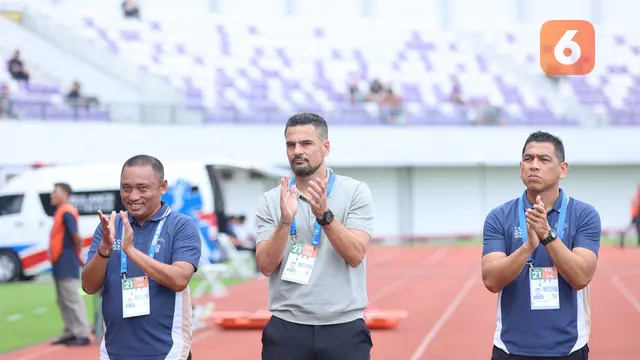 Carlos Pena - Persita Vs PSBS di BRI Super League 2025/2026