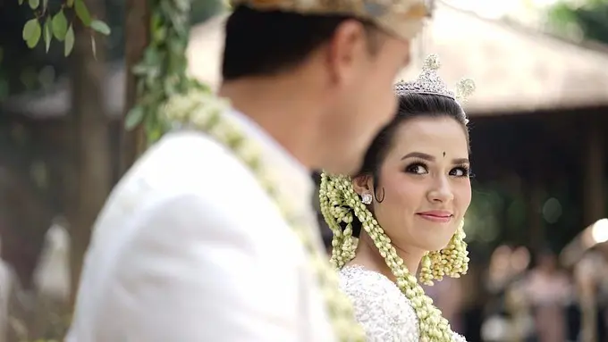 [Bintang] Raisa dan Hamish Daud