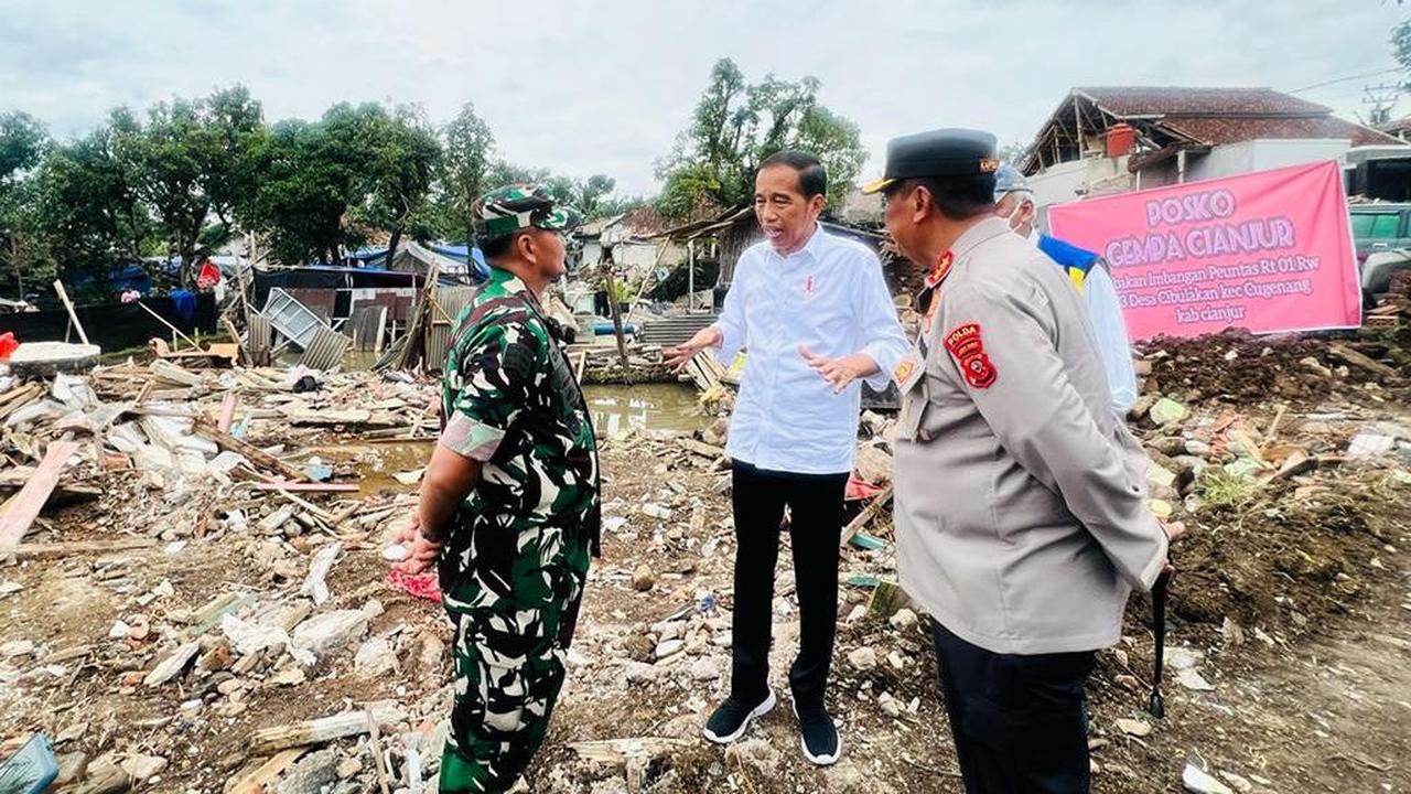 Tukang Bakso Penuh Tato Dapat Rezeki Nomplok Dagangannya Diborong Mayjen TNI Kunto 'Rezeki Anak Salih