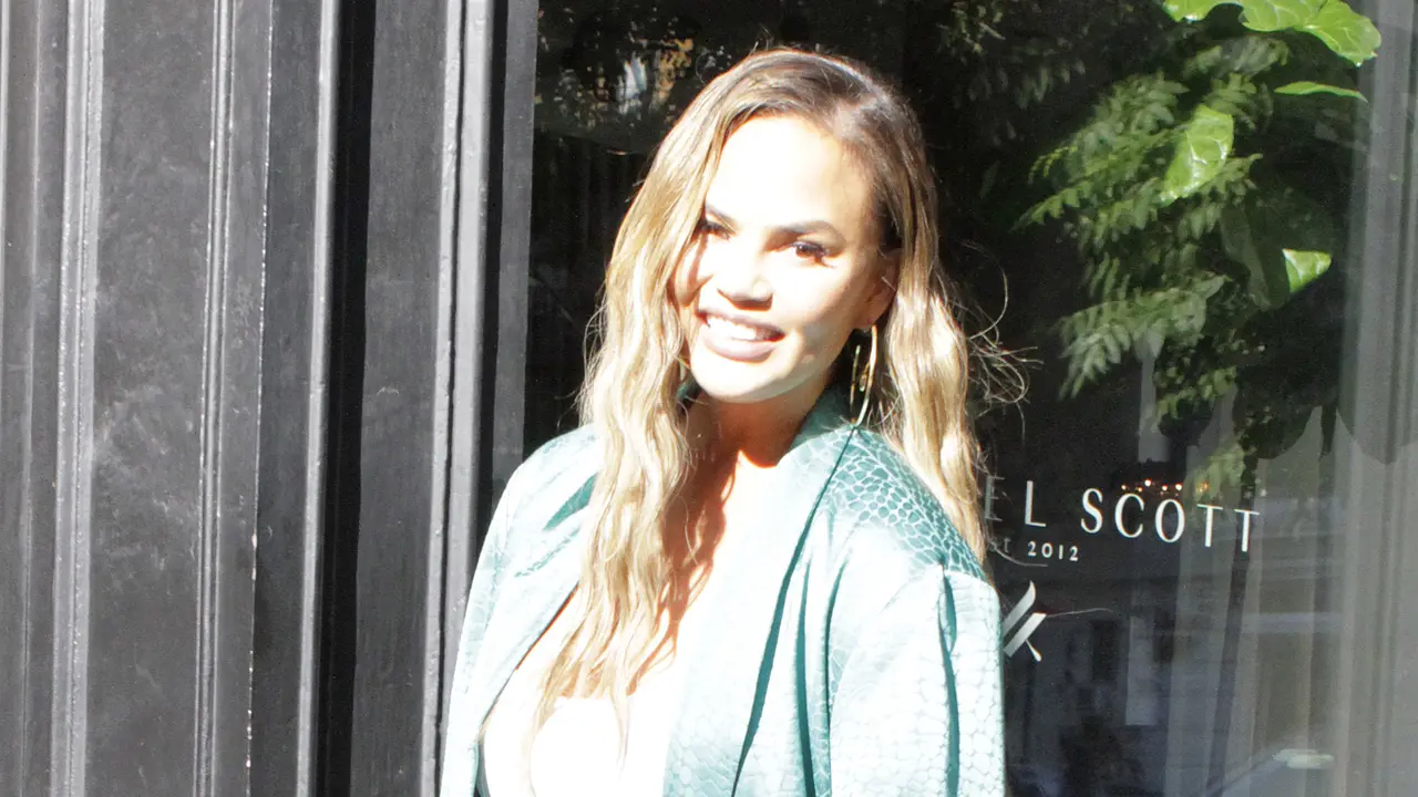 [Fimela] Chrissy Teigen