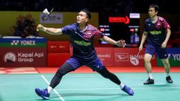 Kemenangan itu membawa ganda putra Indonesia senior itu melaju ke babak 16 besar Indonesia Masters 2025. (Bola.com/Bagas lazuardi)