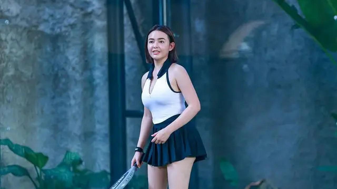 Dari Padel sampai Jalan Santai, Intip Gaya Kasual Amanda Manopo yang Cocok untuk Segala Aktivitas