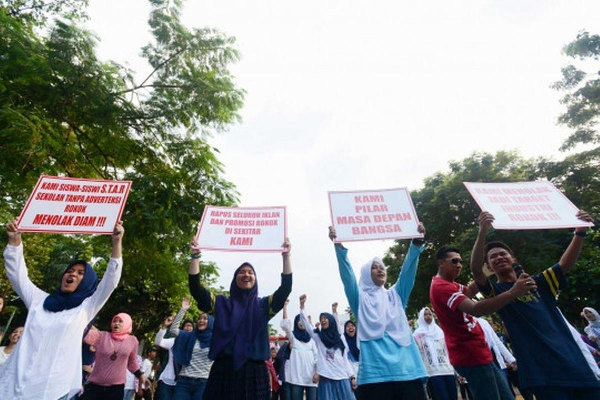 Siswa dan guru se-Jakarta-Bandung kampanyekan sekolah tanpa rokok