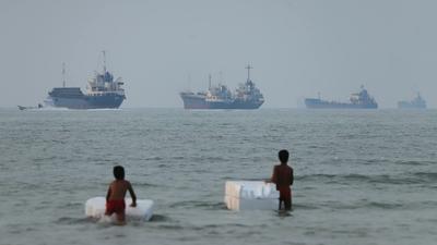 Iran Kembali Menutup Selat Hormuz