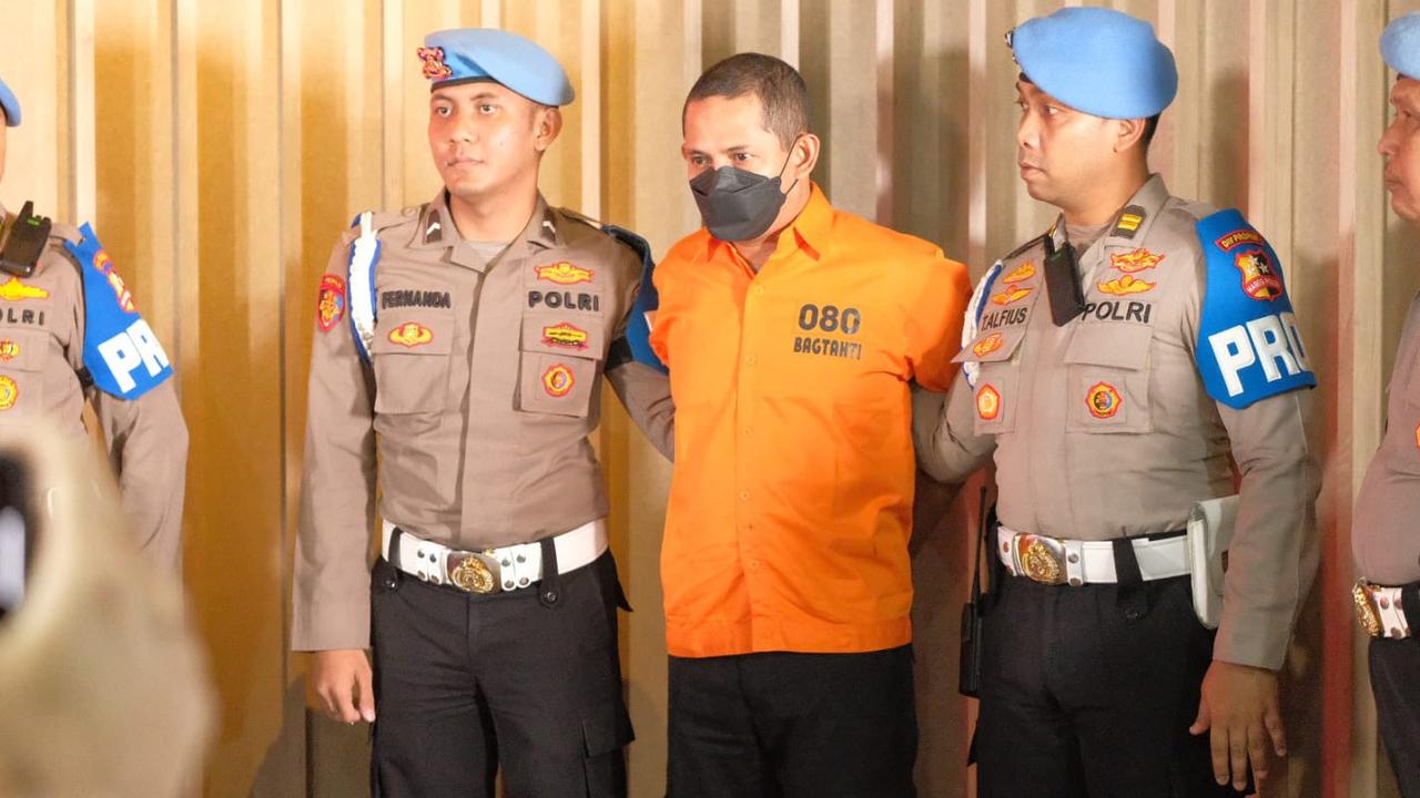 Kapolri soal Eks Kapolres Ngada AKBP Fajar: Kasus Pidana Maupun Etik akan Ditindak Tegas