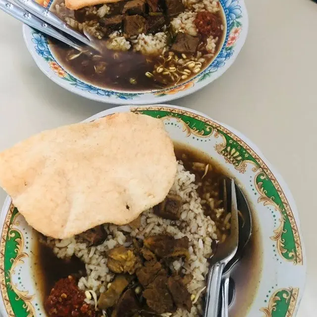 Rekomendasi Tempat Makan yang Buka 24 Jam di Surabaya