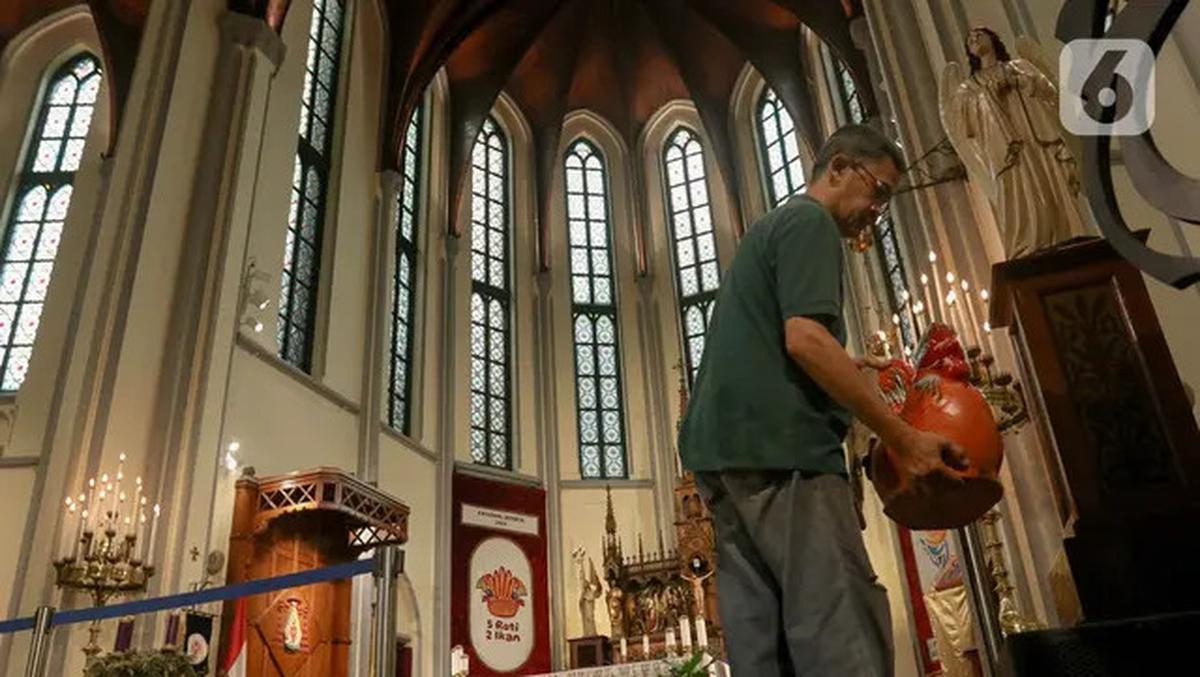 Sambut Hari Raya Natal 2024, Gereja Katedral Jakarta Bersolek